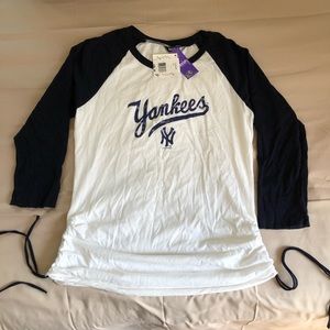 NWT MLB/Touch by Alyssa Milano NY Yankees Raglan